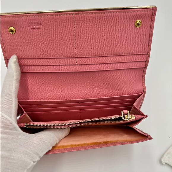 ♦️Prada Saffiano Wallet/Crossbody - Picture 6 of 8